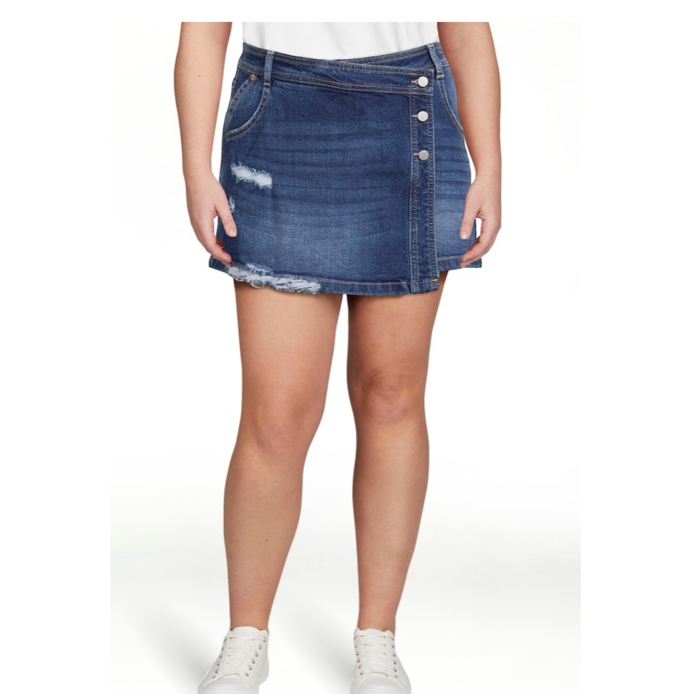 NWT No Boundaries Juniors' Denim Skort